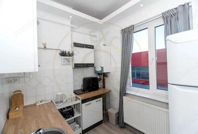 Garsoniera - etaj 1 - 31MP - renovata total - 3