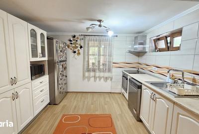 Apartament cu 4 camere în Central - 12