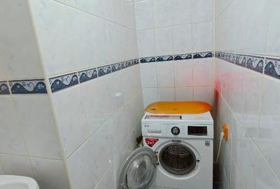 PARTICULAR vând 3 cam. lângă  Metrou 2min. Apărătorii Patriei bl.1986, parter/8 - 9