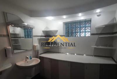 Apartament cu 4 camere decomandat în Central - 2