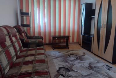 Vând Ap  2 camere Ploiești Vest - 8