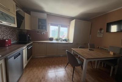Apartament cu 4 camere decomandat, mobilat în Vitan Mall - 15