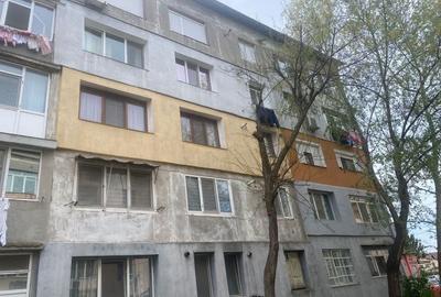 Apartament cu 2 camere decomandat în Exterior Vest - 2