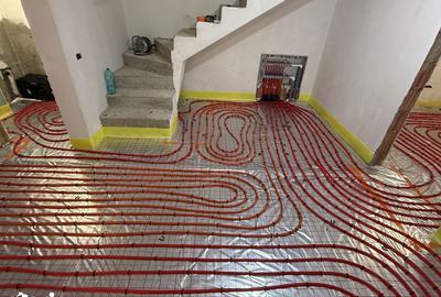 Casă cu 4 camere cu Teren 300 Mp în Central - 18