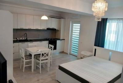 Garsonieră semidecomandată în Central - 1