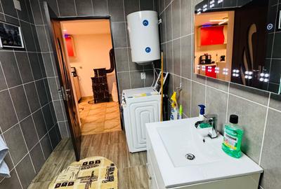 Casă cu 2 camere în Petros - 4