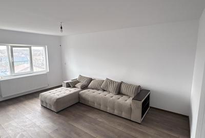 Apartament cu 2 camere decomandat în Exterior Vest