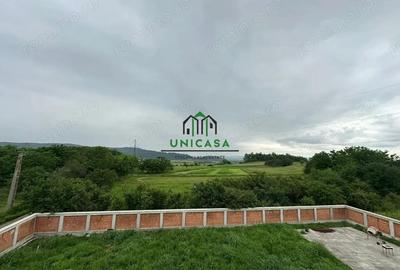 Casă cu Teren 2000 Mp în Români - 8