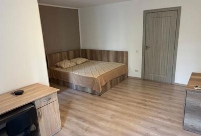 Garsonieră semidecomandată în Păcii - 1