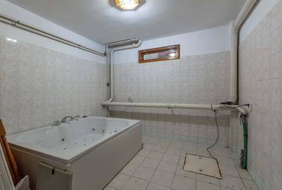 Casă individuală cu 16 camere cu Canalizare în Aviației - 17