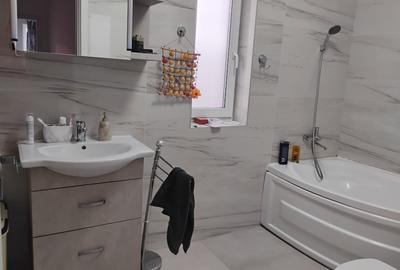 Duplex cu 4 camere cu Canalizare în Moșnița Veche - 9