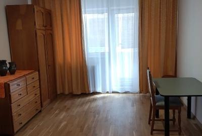 Proprietar închiriez apartament  3 camere, zona Mănăștur - 10