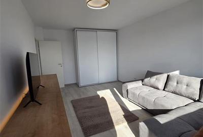 Apartament cu 3 camere decomandat, mobilat în Tractorul - 4