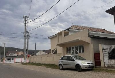 Casă cu 4 camere în Homocea - 3