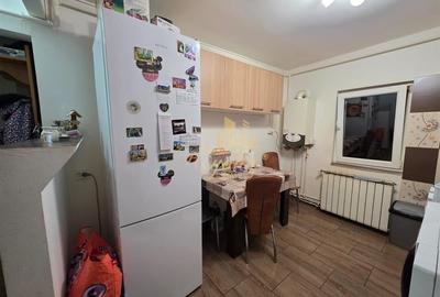 Apartament 2 camere, Etaj 3, CENTRALA PROPRIE, clima- Zona Dambovita - 3
