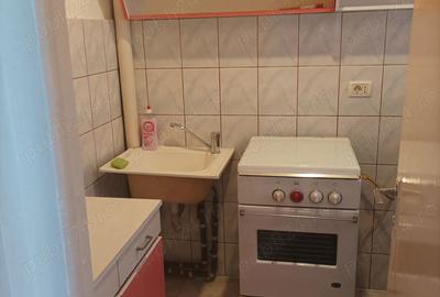 Garsonieră decomandată în Micălaca