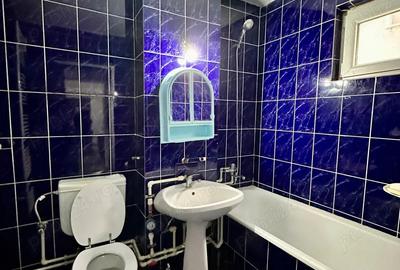 Apartament cu 3 camere decomandat în 9 Mai