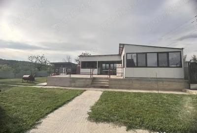 Casă cu 2 camere cu Teren 840 Mp în Brănești