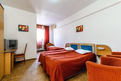 Spațiu comercial, de 821 mp, în Pârneava - 5