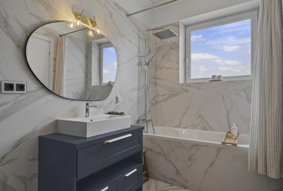 The Panoramic Signature: A Lifestyle Penthouse in Floreasca's Prime Waterfront - 11