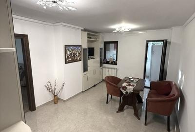 Proprietar, vand  ap 2 camere, 60 mp, et. 1, Calea Mosilor, plan secund