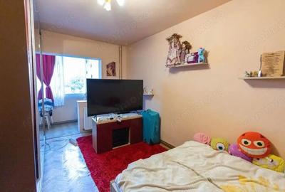 Etaj 2- 3 cam decomandat Bucovinei-Torontalului centrala proprie - 6