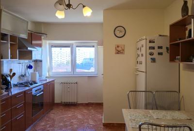 Vanzare Apartament cu 4 Camere Decomandat | 115 MP - Decebal - P-ta Muncii - 6