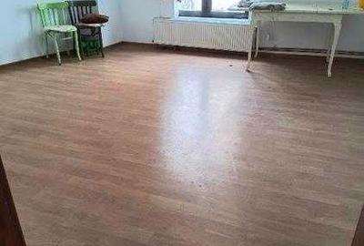 Apartament cu 2 camere decomandat în Universitate - 2