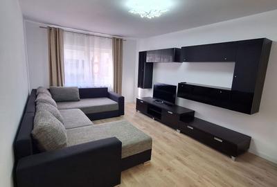 Apartament cu 3 camere decomandat în Ștrand - 1