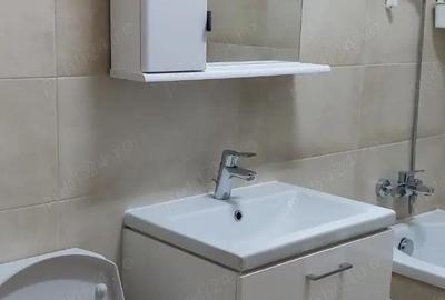 Apartament cu 2 camere decomandat în Apărătorii Patriei - 2