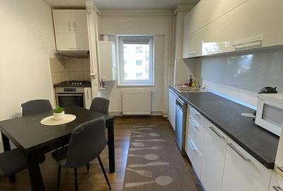 Apartament cu 3 camere decomandat în Griviței - 2