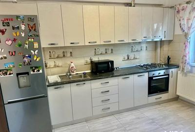Apartament 2 camere Etaj 1