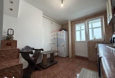 Apartament cu 3 camere decomandat, mobilat în Giulești - 9