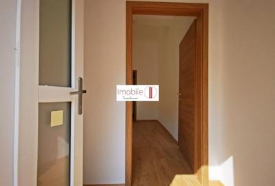 Spatiu  Centru FINISAT | Parcare - 1