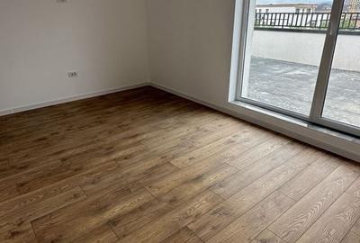 2 Camere MallCoresi-Terasa Generoasa, Finisaje Premium! - 8