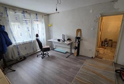 Apartament cu 2 camere semidecomandat în Central - 1