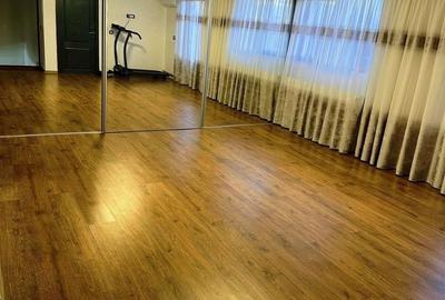 Casă cu 4 camere în Central - 3