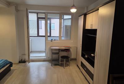 Garsonieră decomandată în Roșu - 5