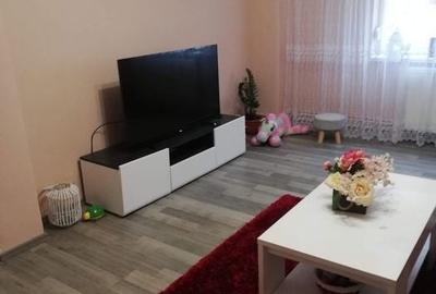 Apartament cu 3 camere decomandat în Sebastian - 2