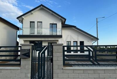 Vila 4 camere Crevedia central Vila 4 camere Crevedia central - 1