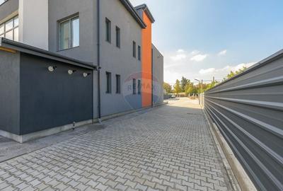 Spațiu comercial, de 410 mp, în Central - 23