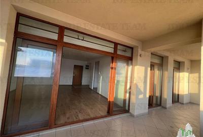 Apartament cu 3 camere decomandat în Central - 8