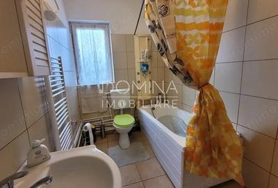 Vanzare casa situata in Targu Jiu, strada Jiului - zona Pie?ei Centrale - 5