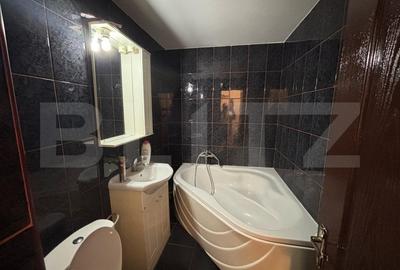 Apartament de vanzare cu 3 camere, 77 mp, zona Micro3 - 10