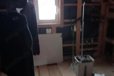 Casă cu 3 camere cu Teren 240 Mp în Central - 9