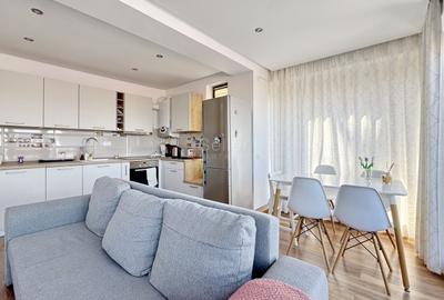 Apartament cu 3 camere, mobilat în Central - 3