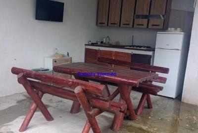 Casă cu 3 camere cu Teren 278 Mp în Palazu Mare - 3