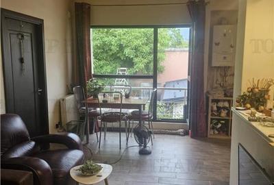 Apartament cu 2 camere nedecomandat, mobilat în Sebastian - 2