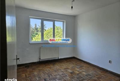 Apartament cu 4 camere în Aleea Trandafirilor - 3