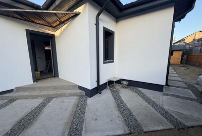 Casă cu 3 camere în Micro 3 - 2